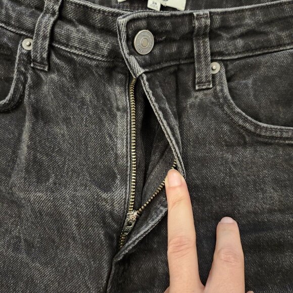 Reformation women's jeans in size 28 high rise straight - Picture 7 of 10